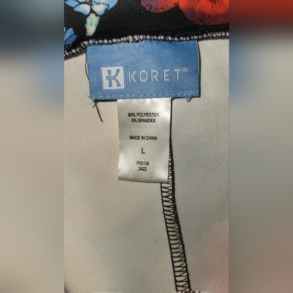 Flower Skirt !! 🌞 FINAL OFFER!! - Picture 9 of 9